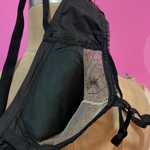 Charmfit's Black Lace Push Up Pads Bra 32B 1956 - Picture 14 of 15